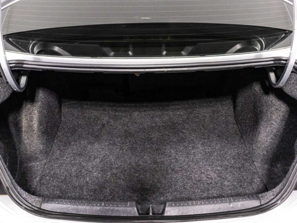 Volkswagen Polo, 2016 Фото №15