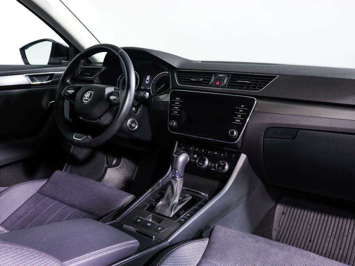 Skoda Superb, 2020 Фото №8