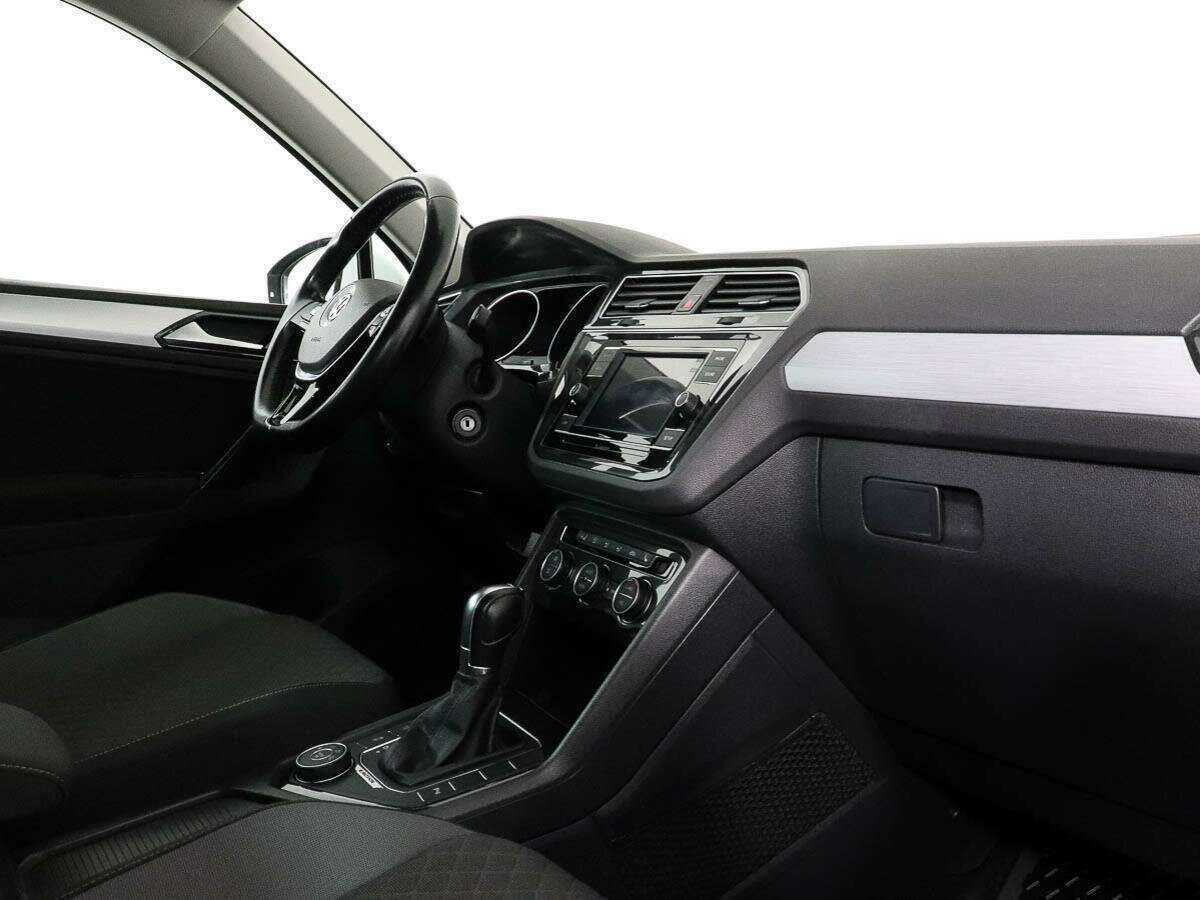 Volkswagen Tiguan, 2017 Фото №7