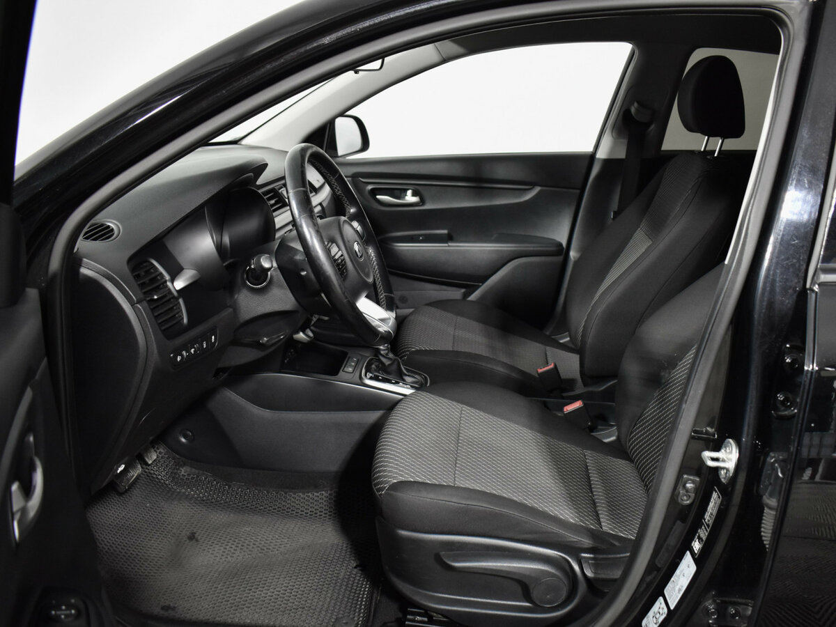 Kia Rio X-Line IV, 2019 Фото №10
