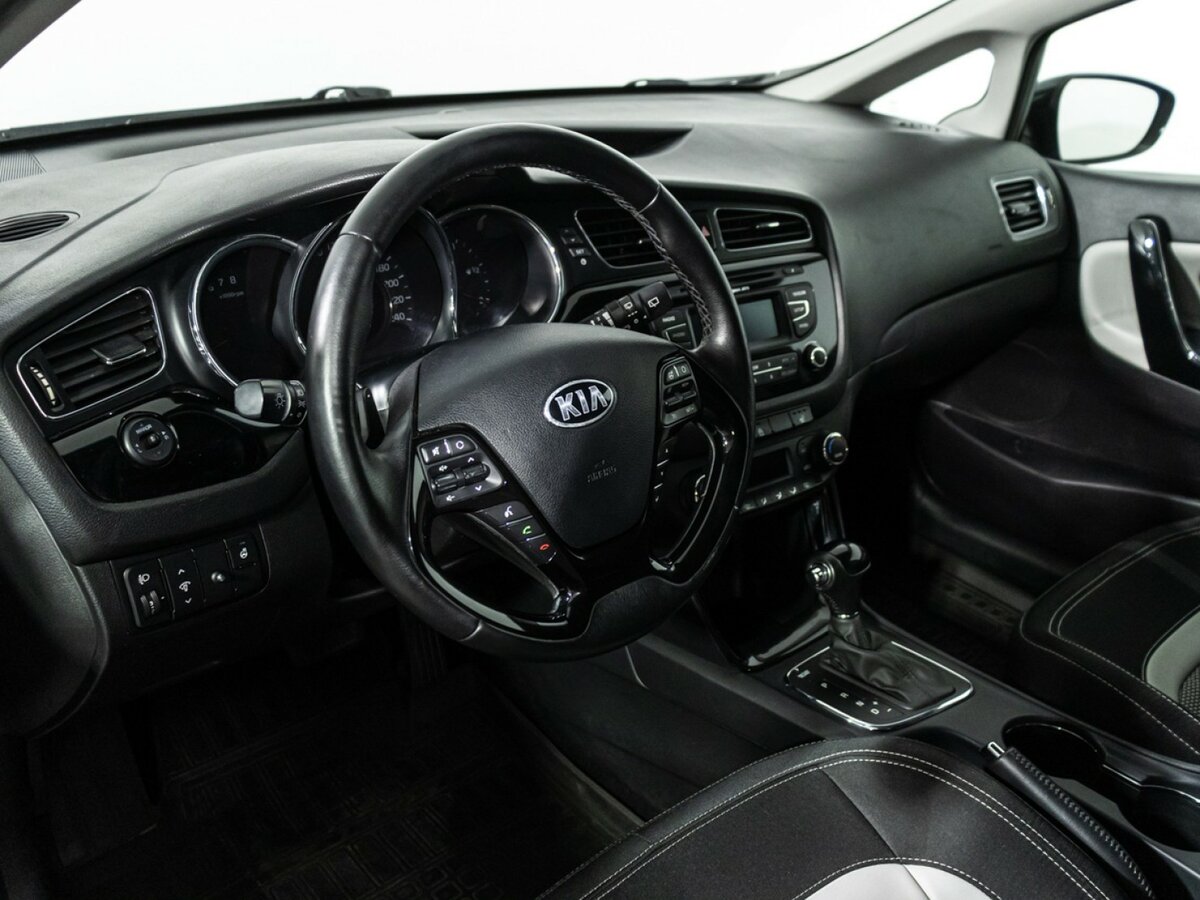 Kia Ceed II, 2013 Фото №11