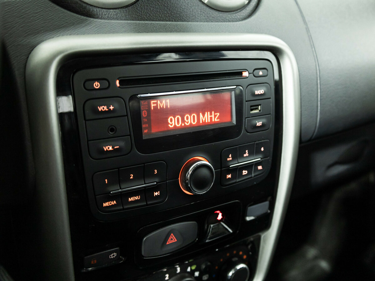 Renault Duster I, 2014 Фото №15