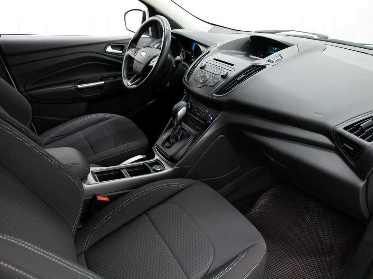 Ford Kuga, 2017 Фото №13