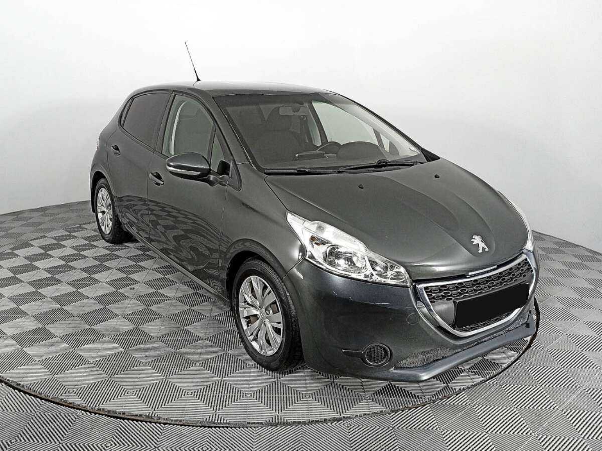 Peugeot 208, 2013 Фото №3