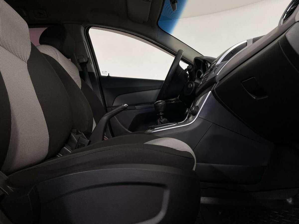 Chevrolet Cruze, 2014 Фото №13