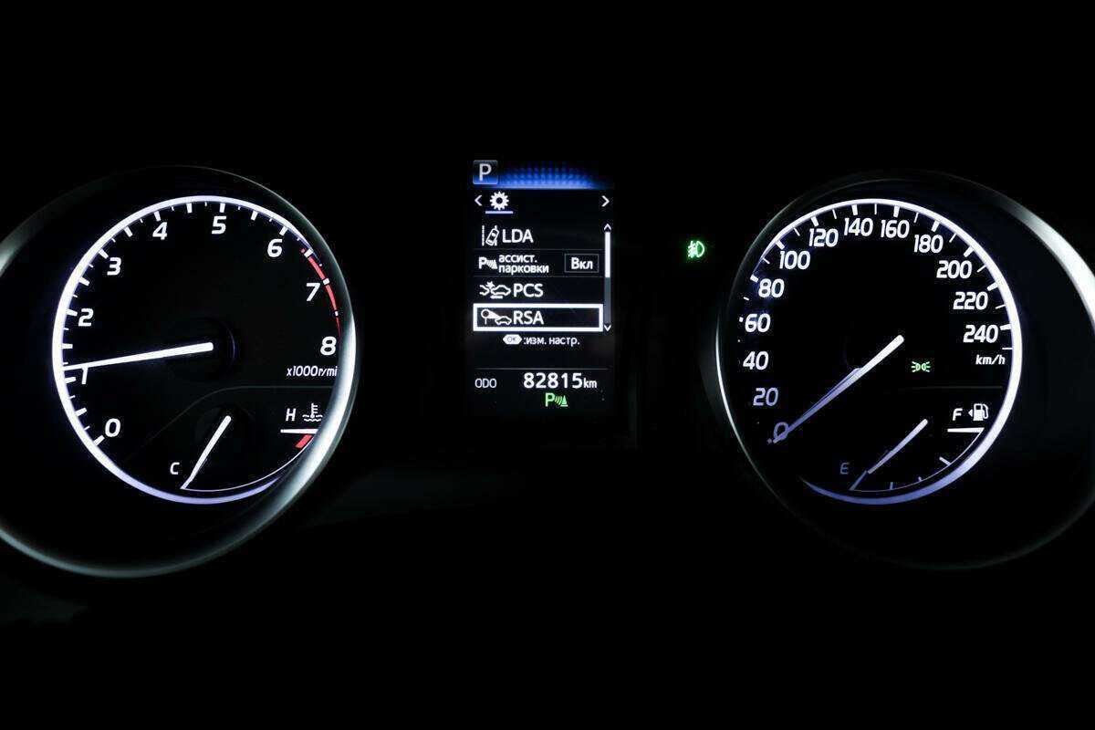 Toyota Camry, 2020 Фото №10