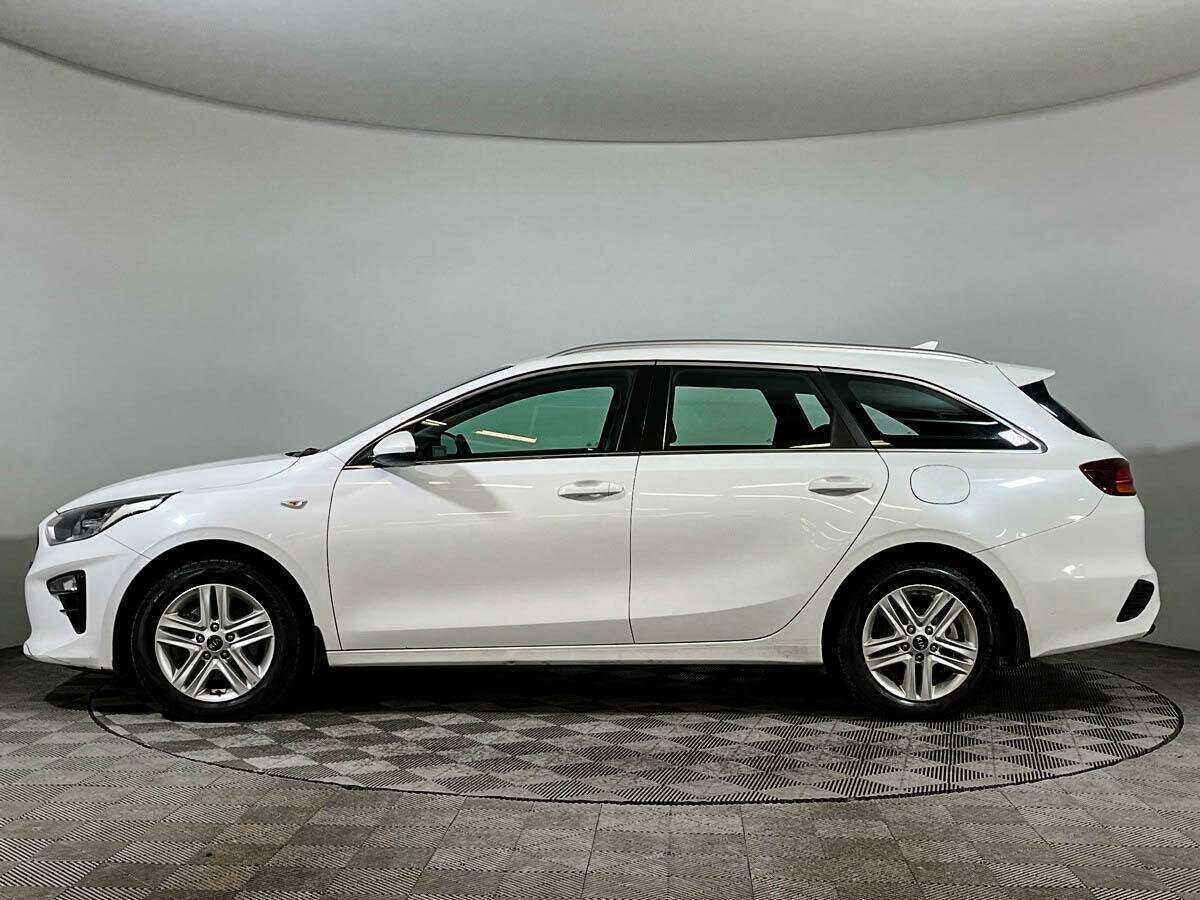 Kia Ceed, 2021 Фото №8