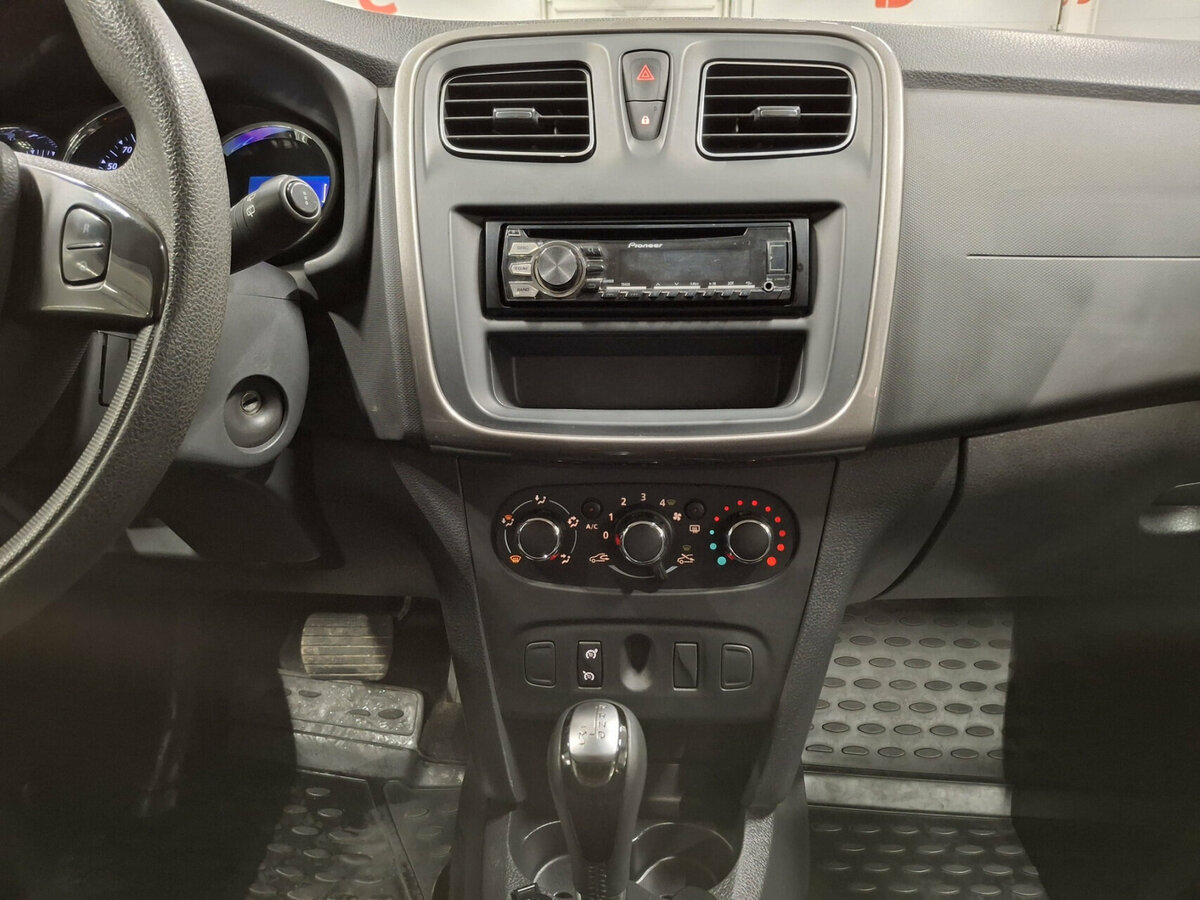 Renault Sandero Stepway II, 2016 Фото №15