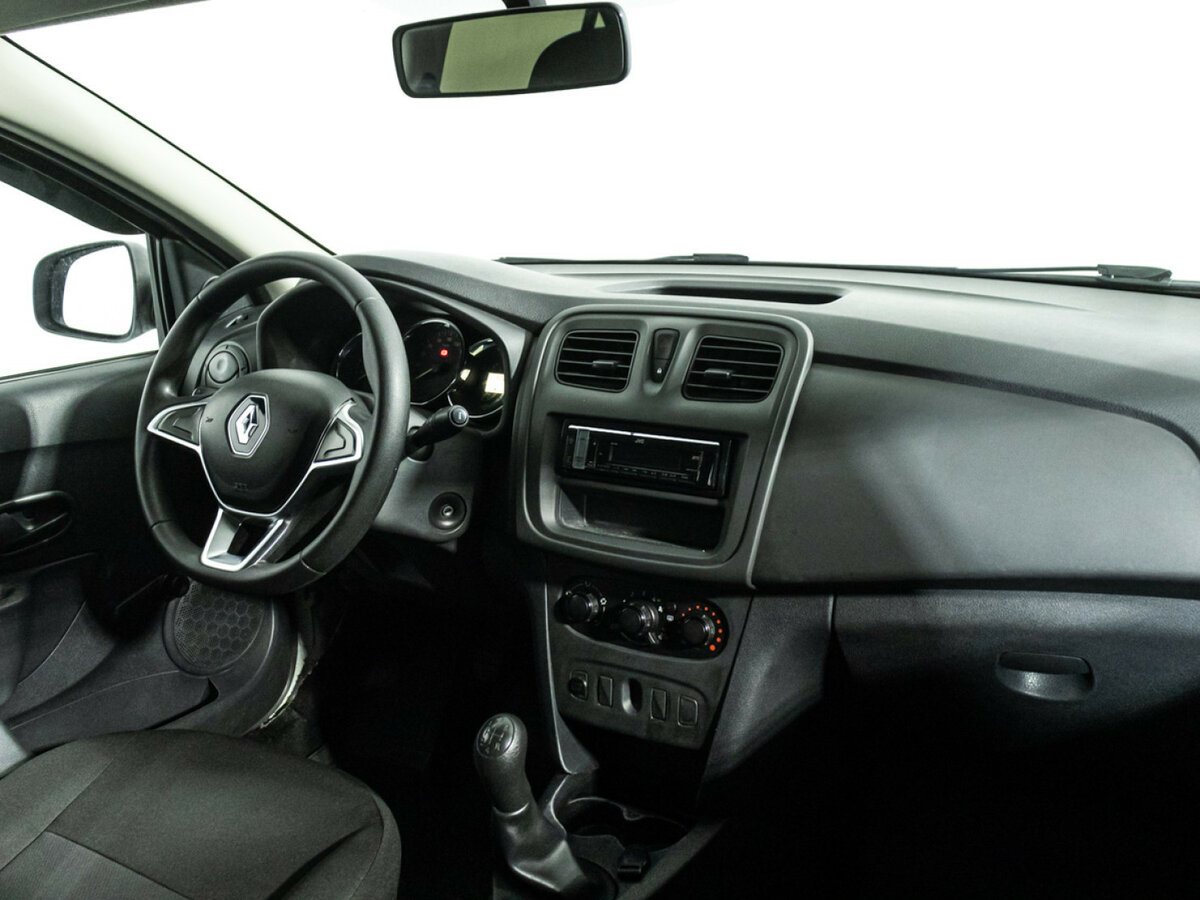 Renault Logan II Рестайлинг, 2019 Фото №9