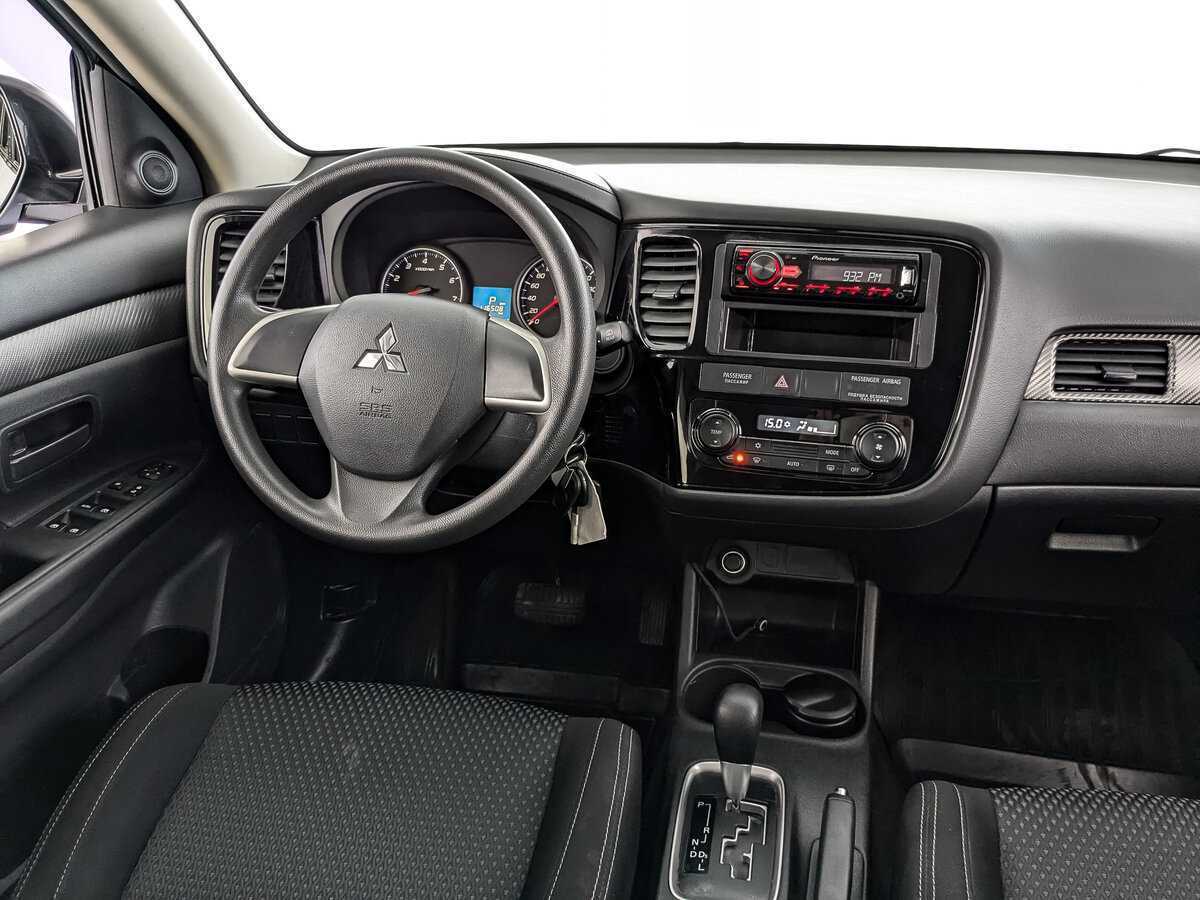 Mitsubishi Outlander, 2015 Фото №22