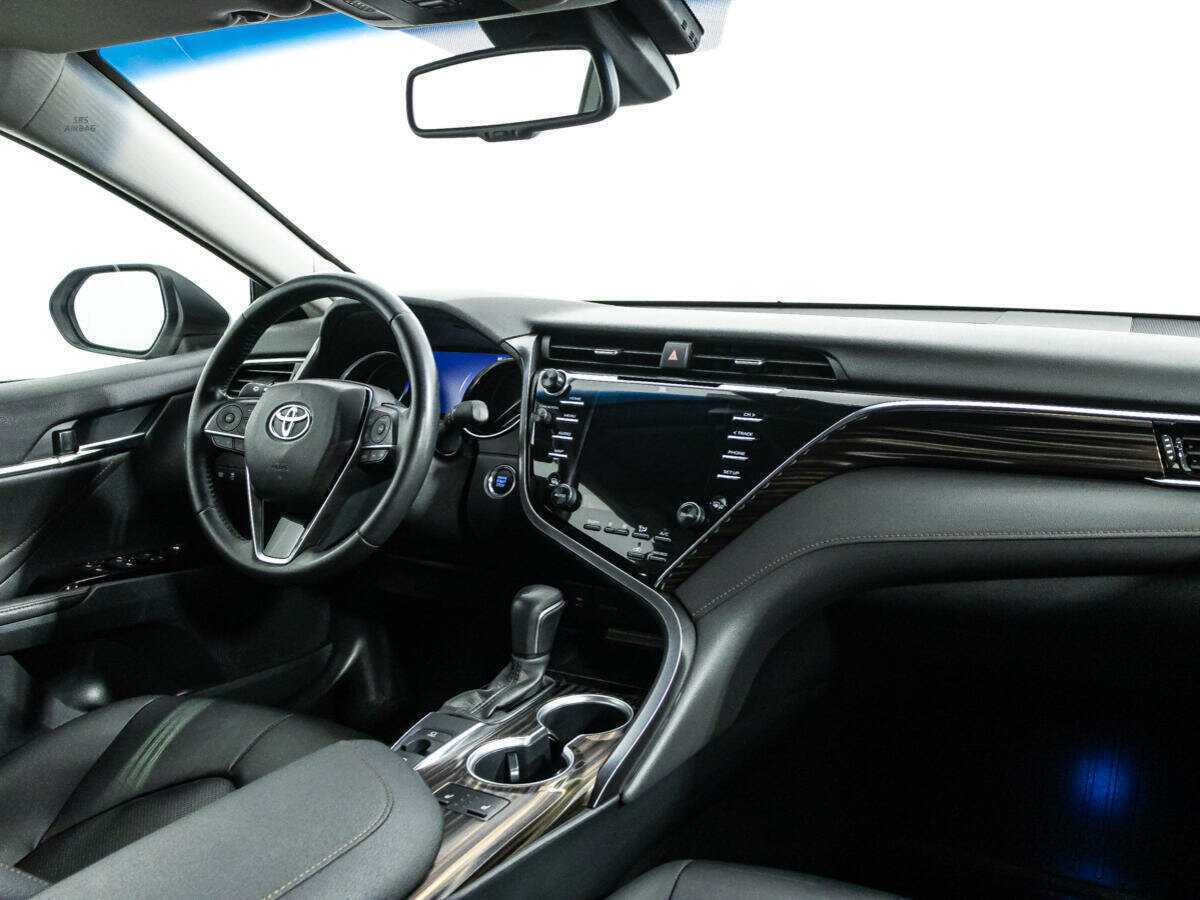Toyota Camry, 2020 Фото №9