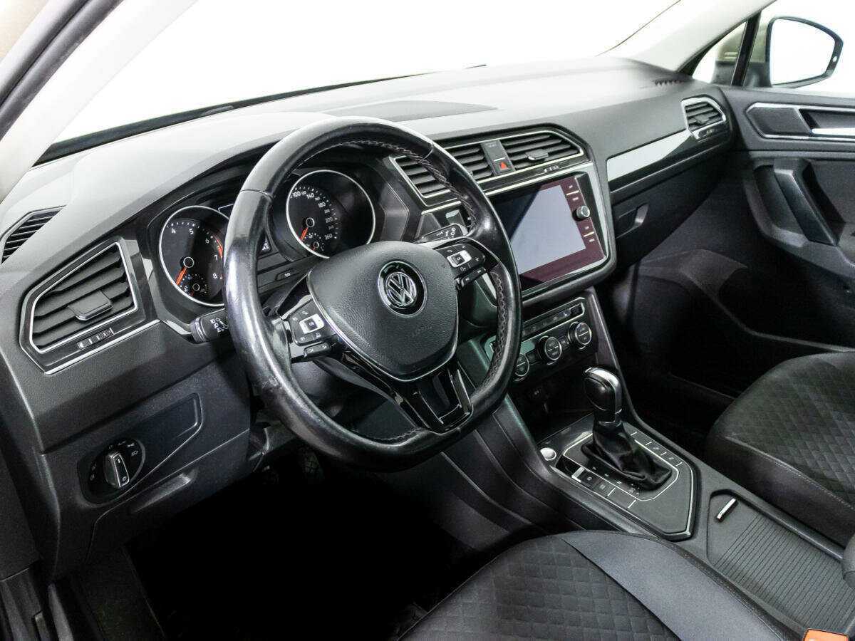 Volkswagen Tiguan, 2017 Фото №11