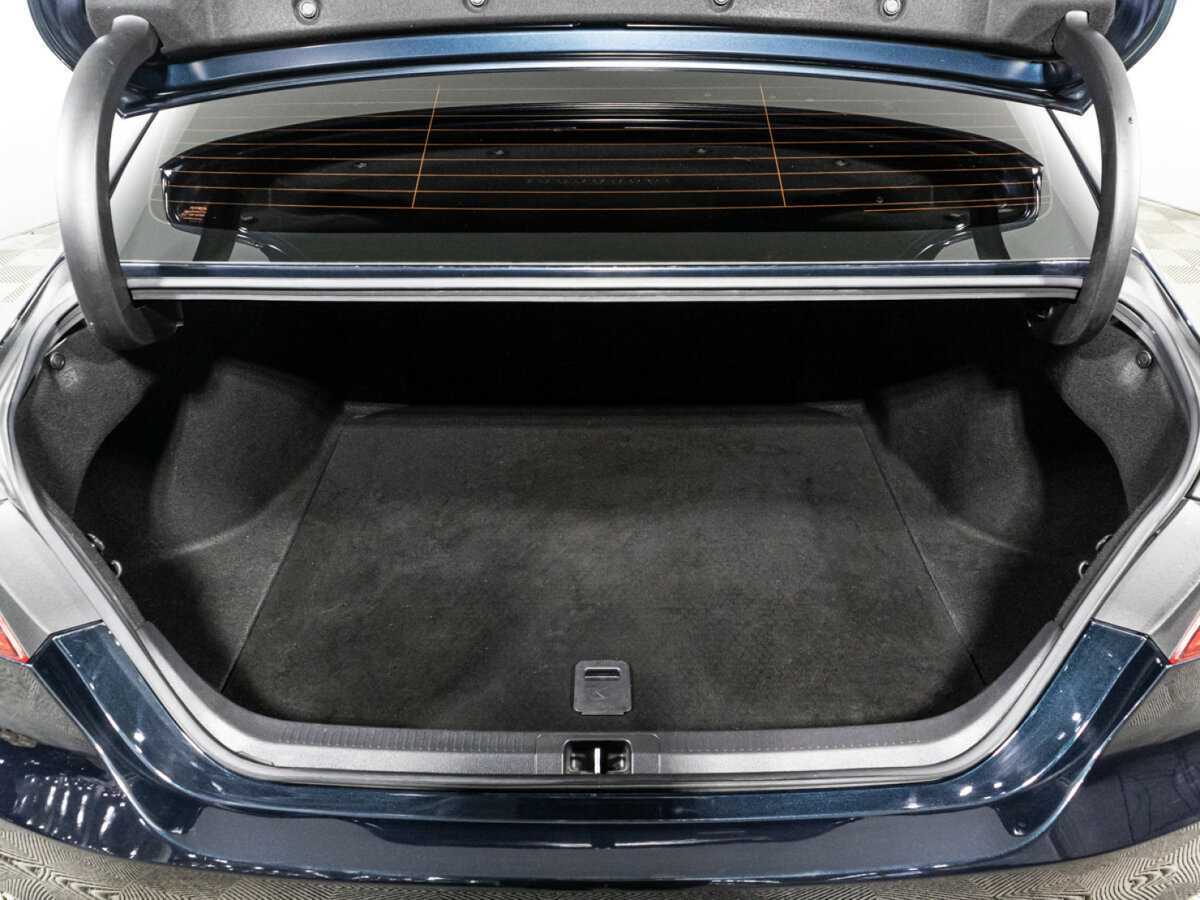 Toyota Camry, 2018 Фото №15