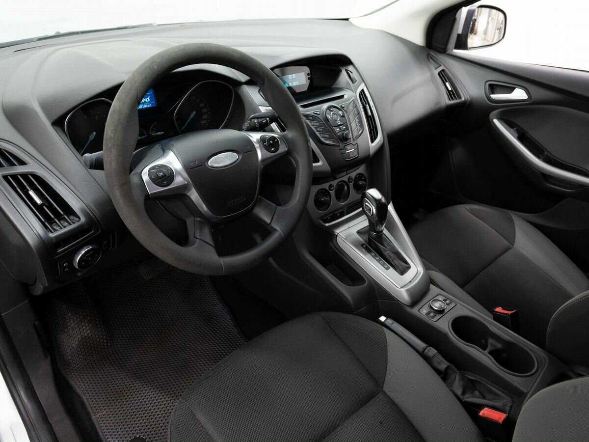 Ford Focus, 2013 Фото №8