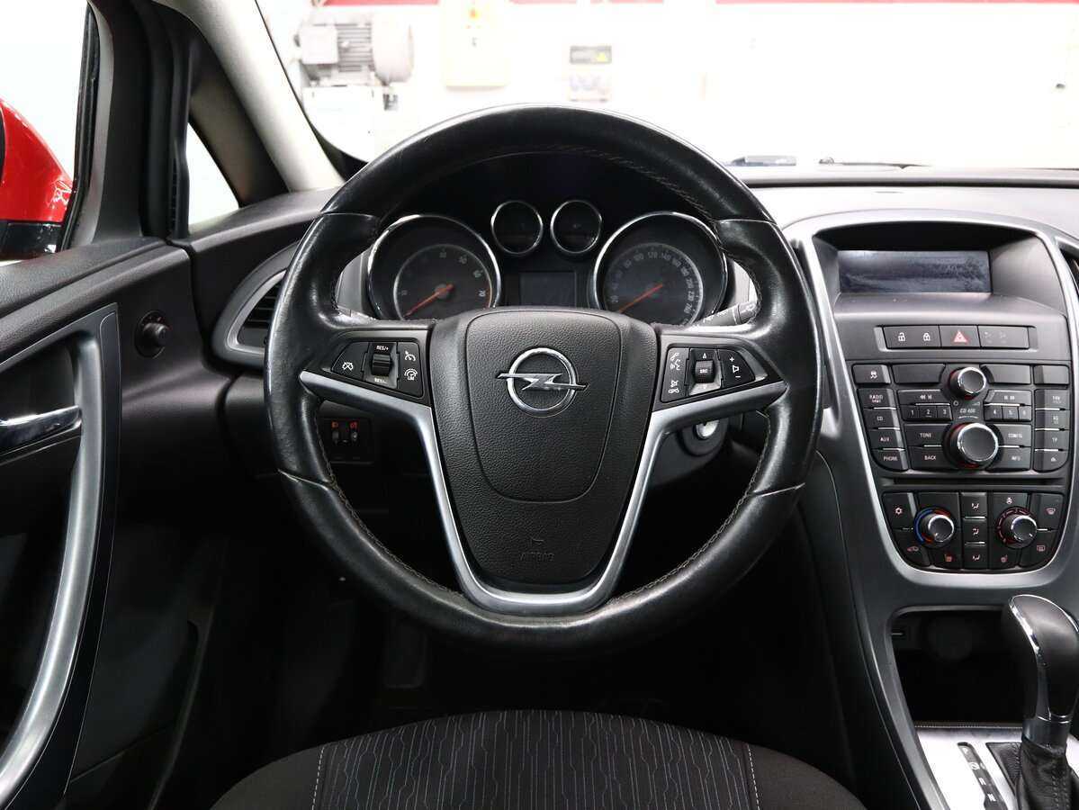 Opel Astra GTC, 2012 Фото №15