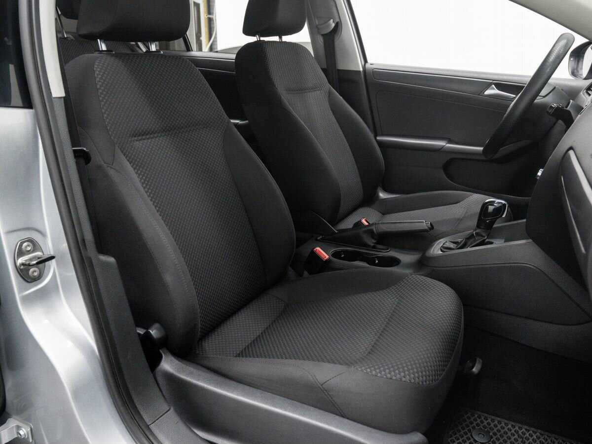 Volkswagen Jetta, 2013 Фото №9