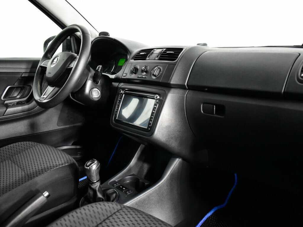 Skoda Fabia, 2014 Фото №9