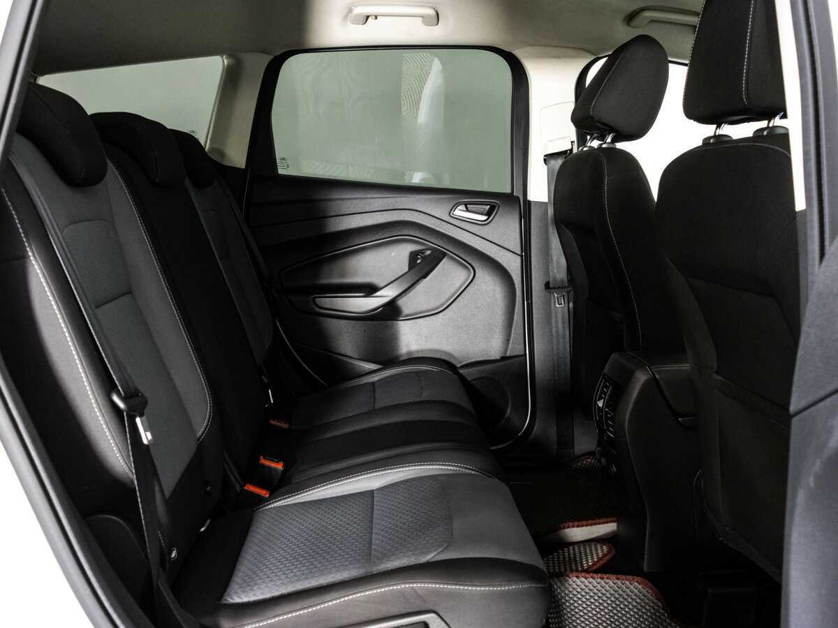 Ford Kuga, 2017 Фото №9