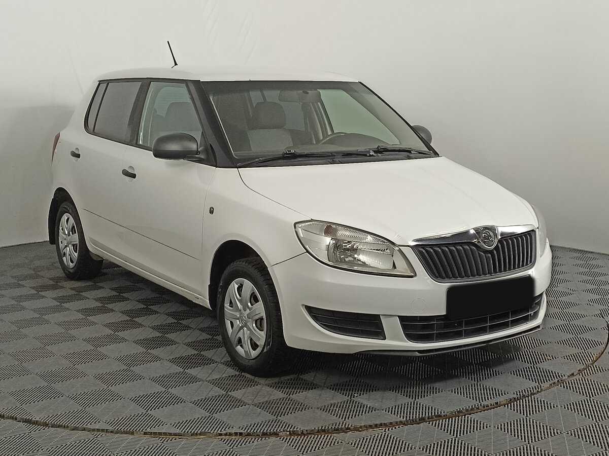 Skoda Fabia, 2013 Фото №3