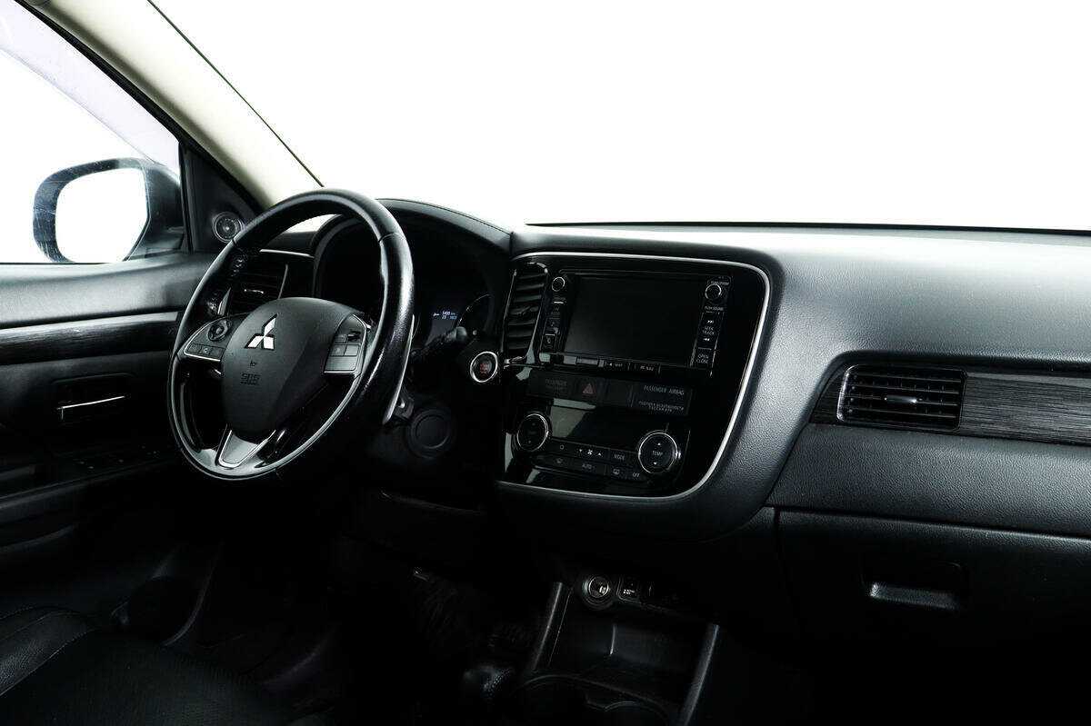 Mitsubishi Outlander, 2016 Фото №9