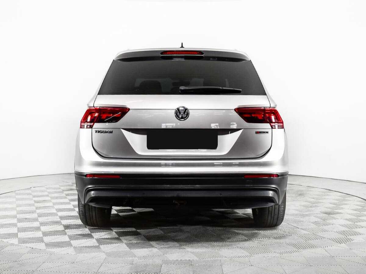 Volkswagen Tiguan, 2018 Фото №7