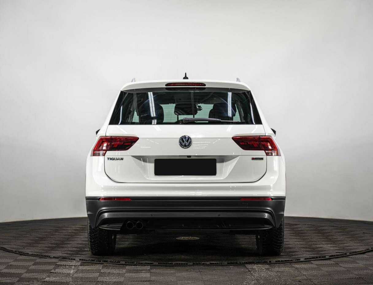 Volkswagen Tiguan, 2019 Фото №5
