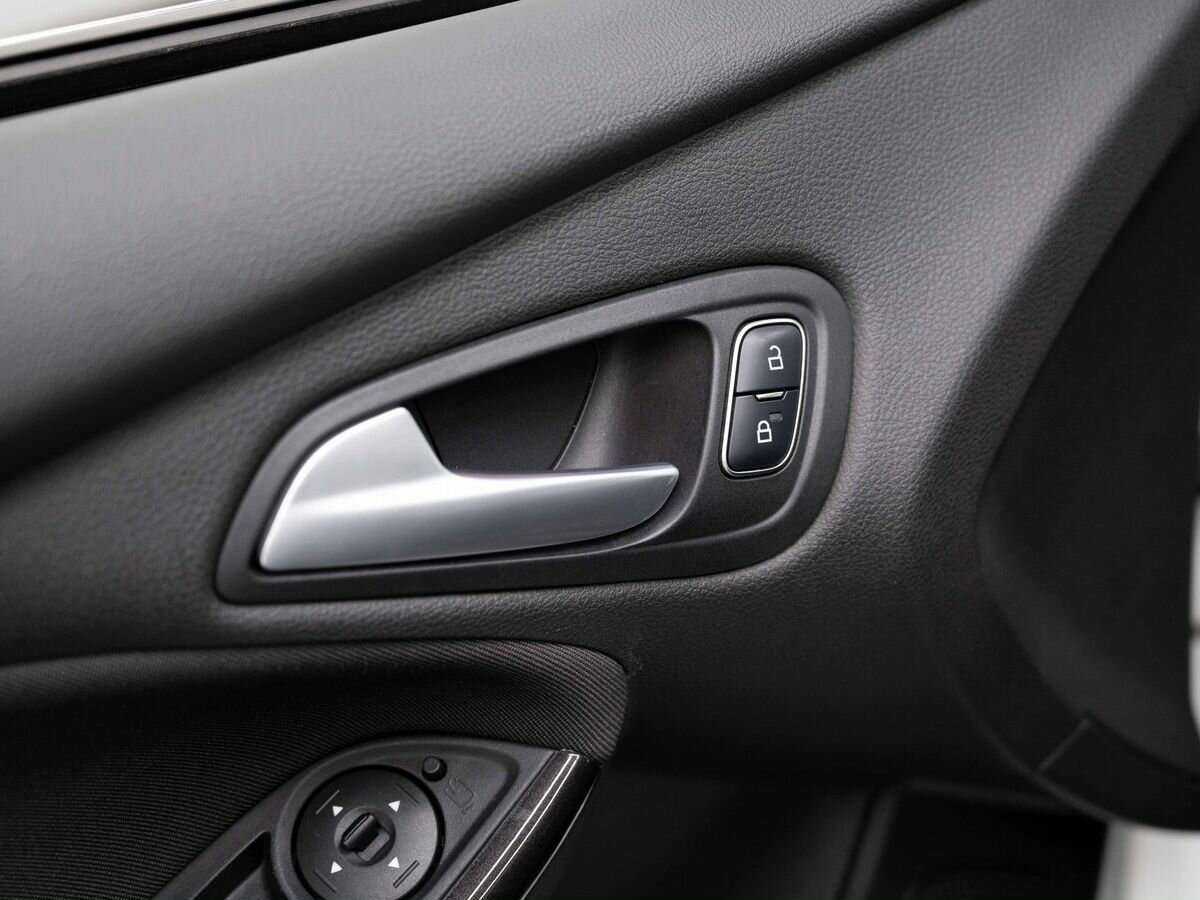 Ford Focus, 2017 Фото №15