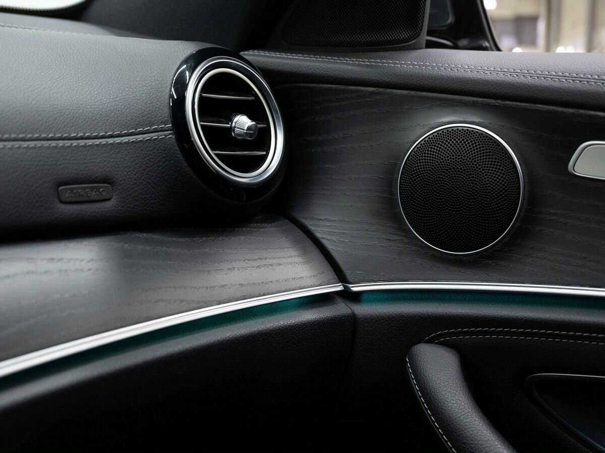 Mercedes-Benz E-Класс 200, 2018 Фото №23