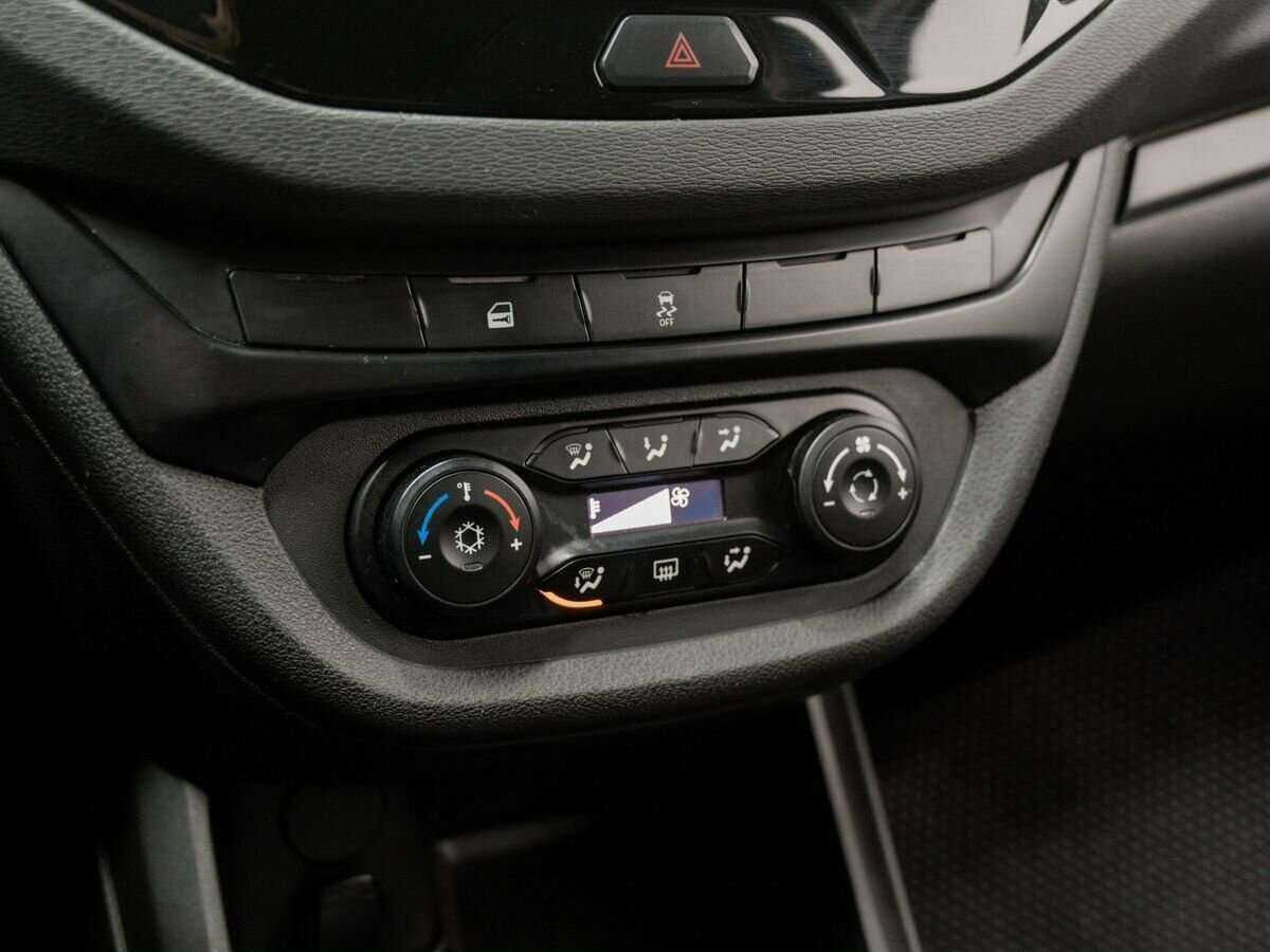 Lada (ВАЗ) Vesta, 2020 Фото №15