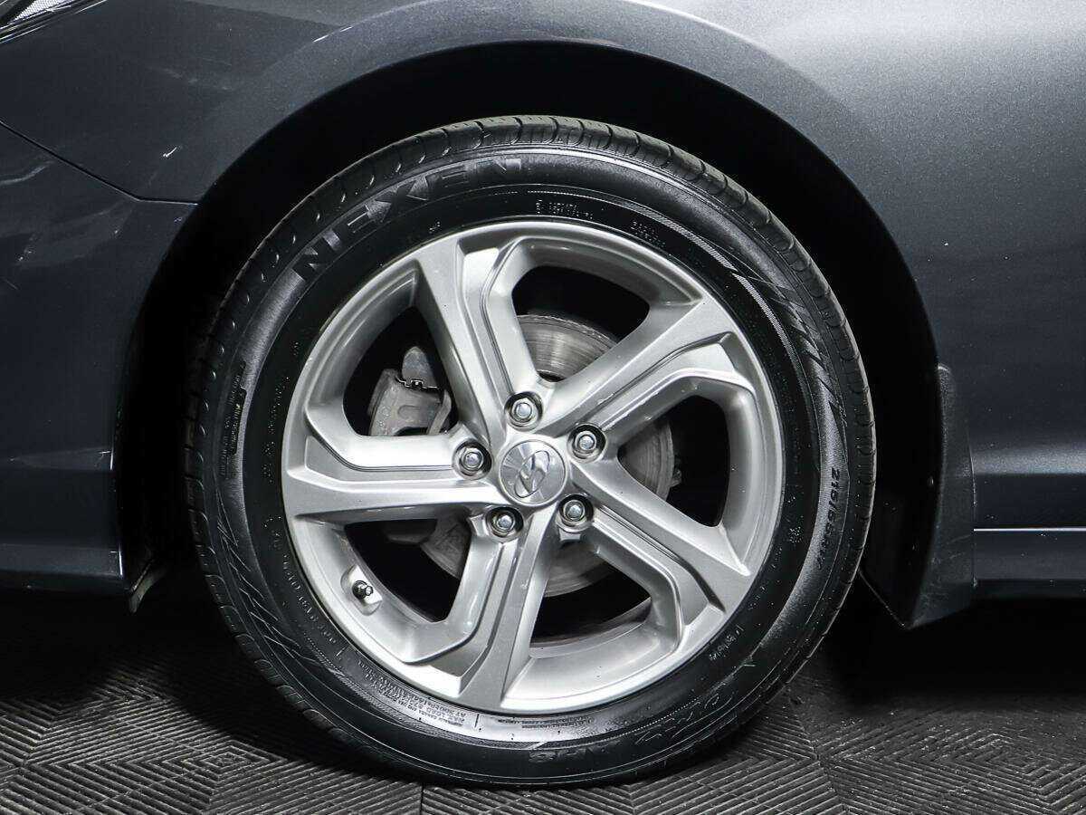 Hyundai Sonata, 2018 Фото №21