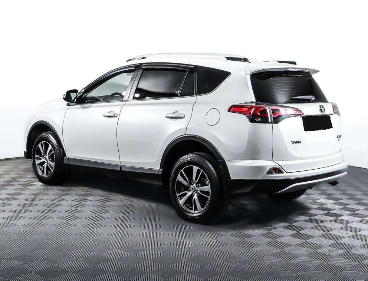 Toyota RAV4, 2019 - 119 238 км. | Фото №7
