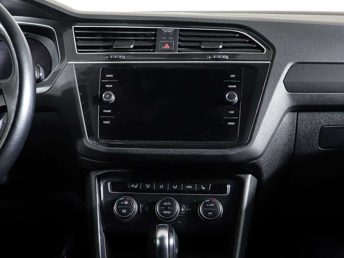 Volkswagen Tiguan, 2018 Фото №13