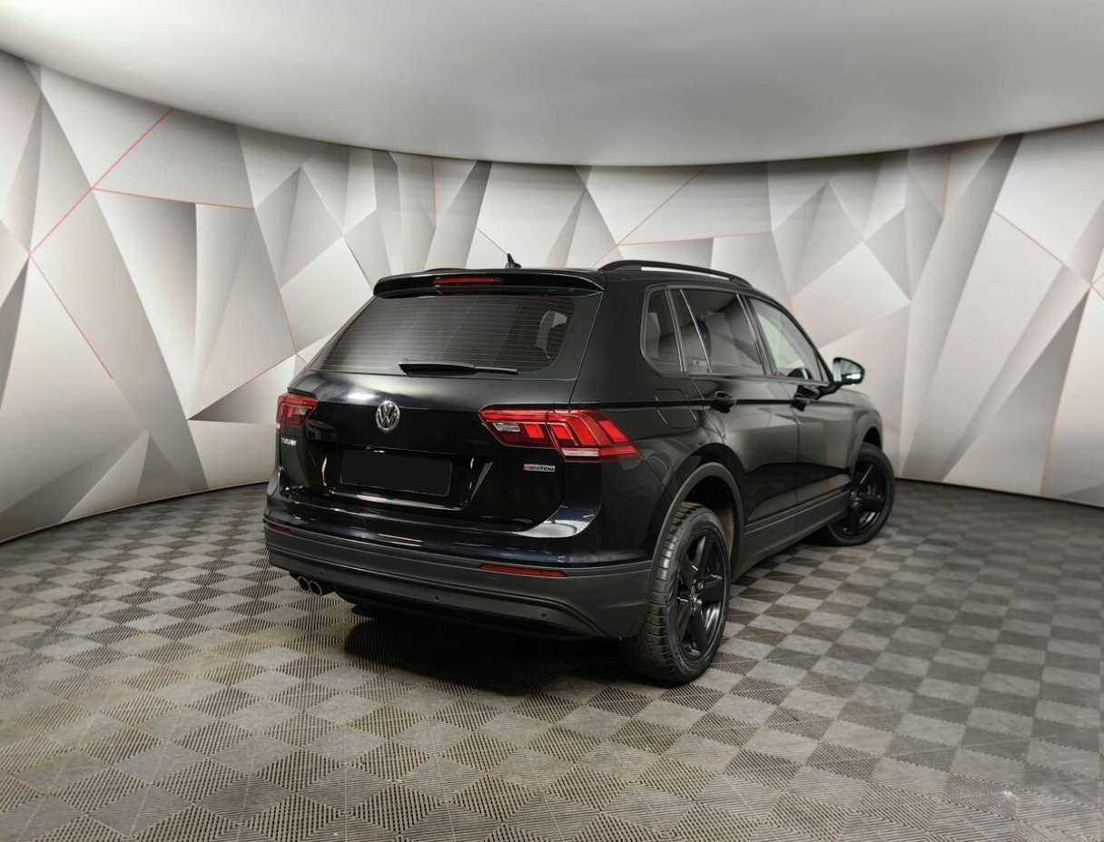Volkswagen Tiguan, 2020 - 46 650 км. | Фото №2