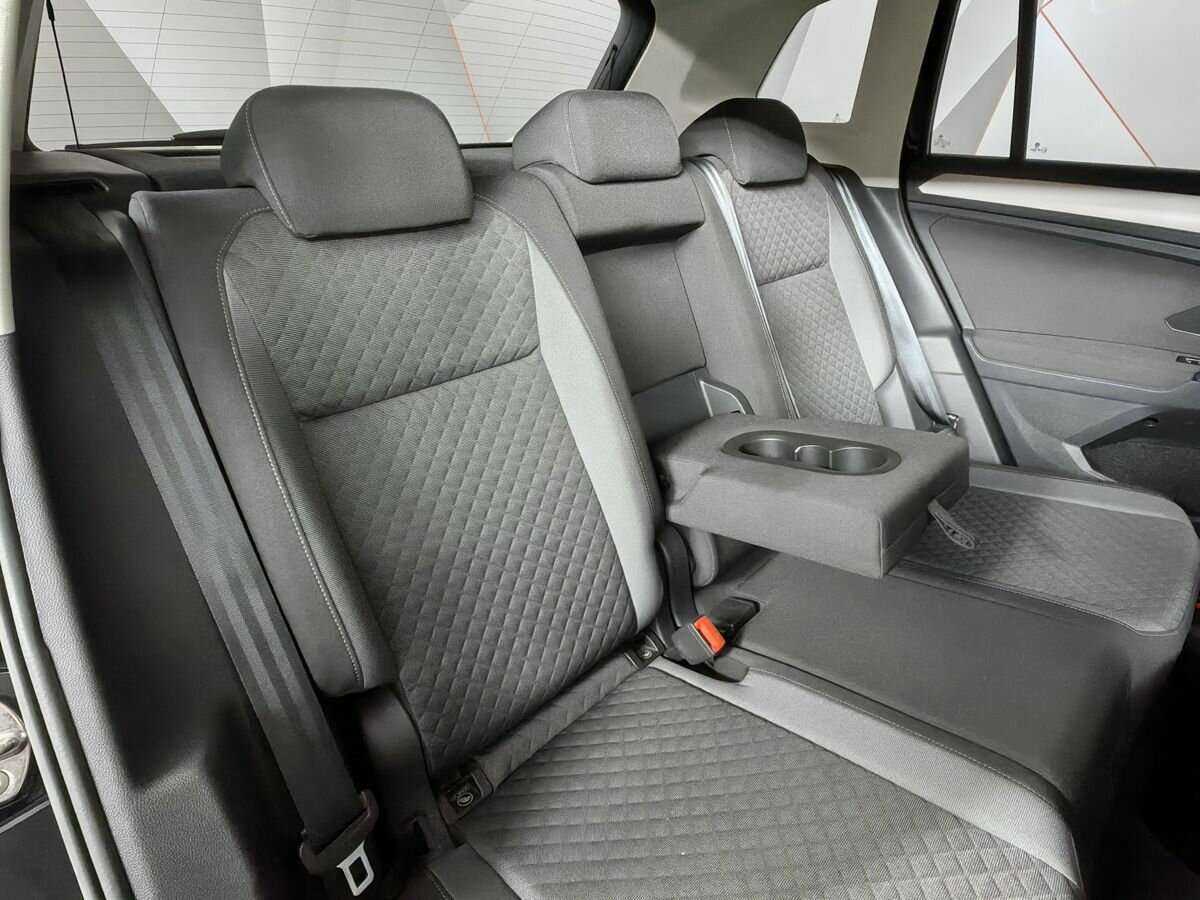 Volkswagen Tiguan, 2020 Фото №13