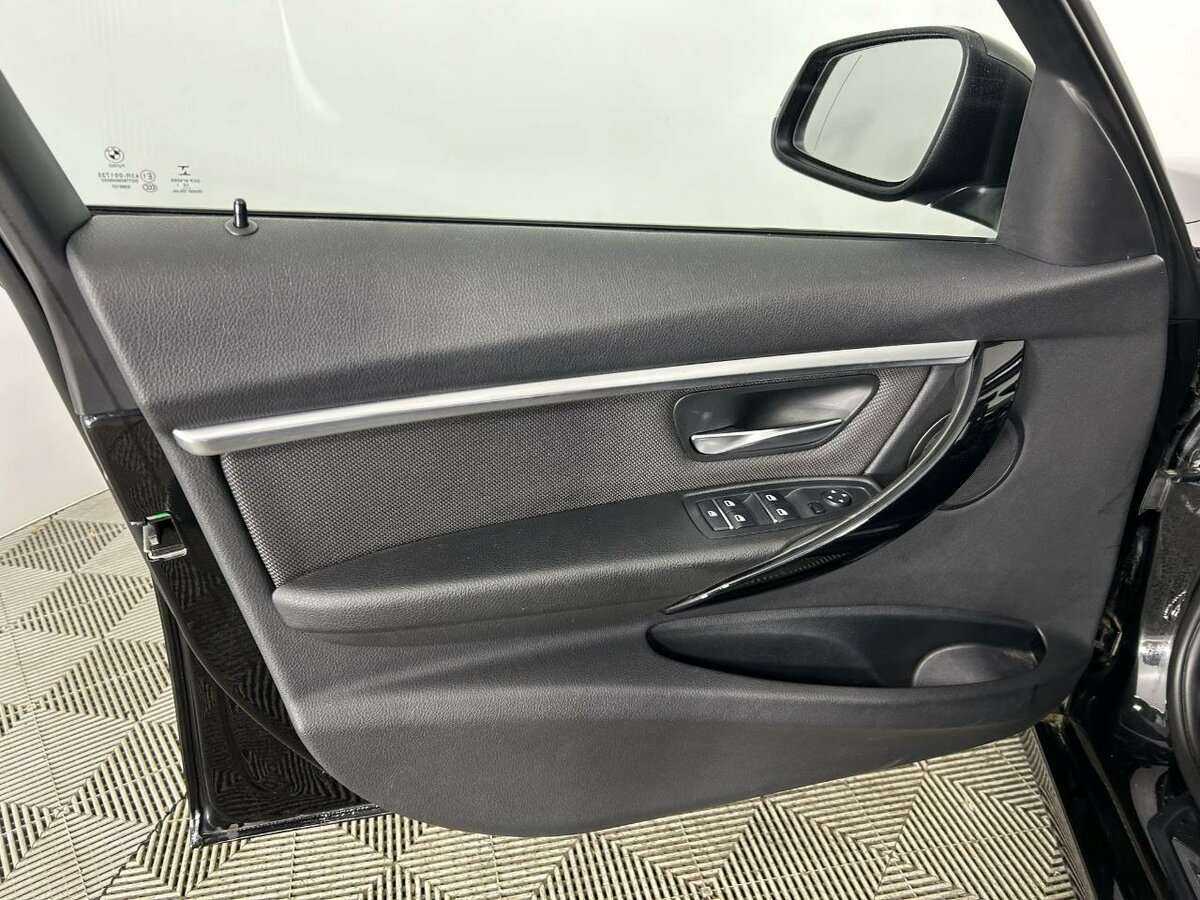 BMW 3 серии 320d xDrive, 2016 - 77 000 км. | Фото №8