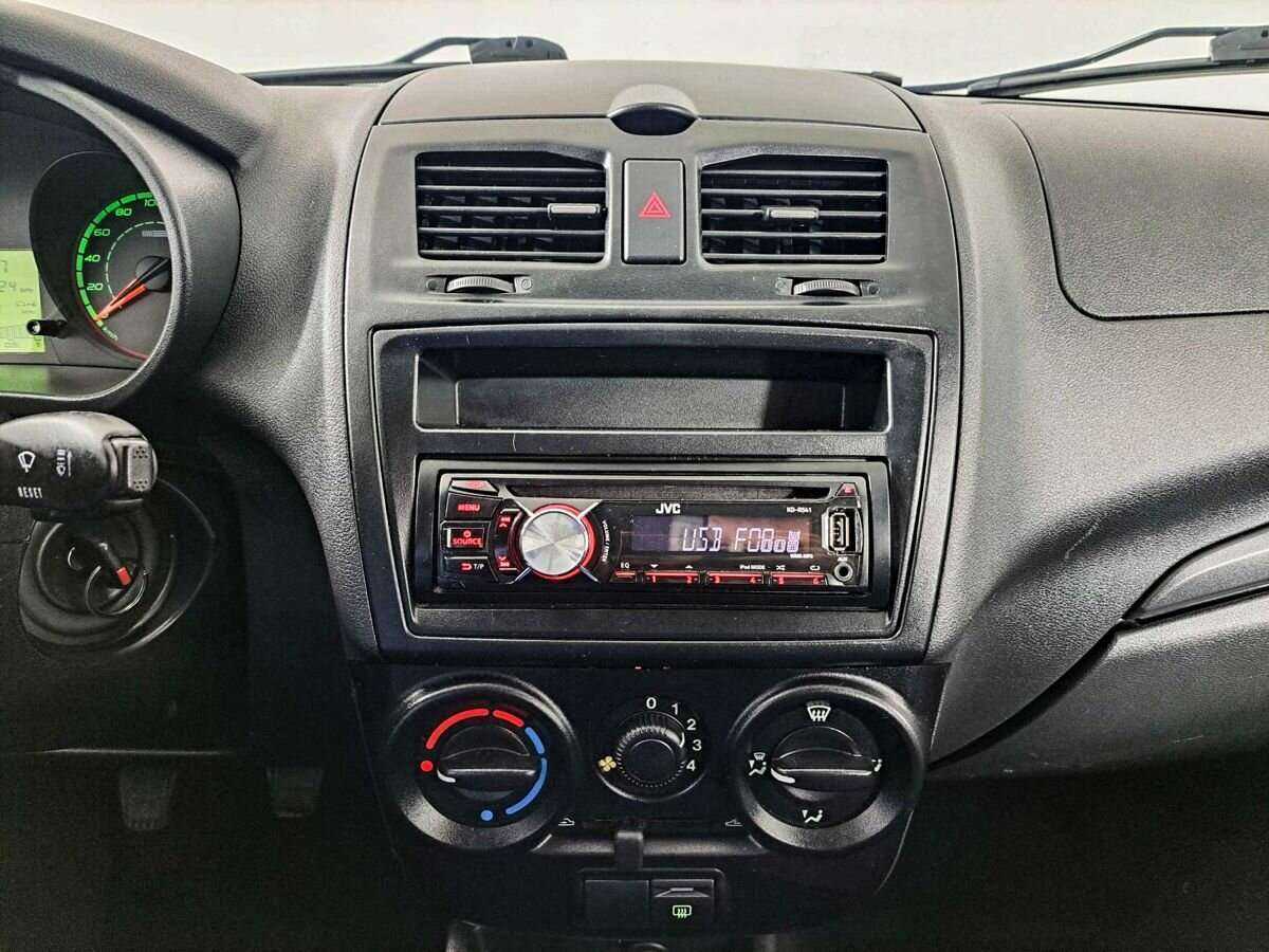 Lada (ВАЗ) Kalina, 2013 Фото №15