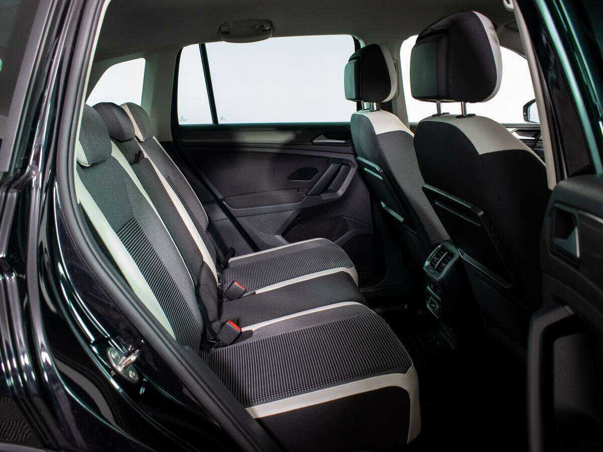 Volkswagen Tiguan, 2018 Фото №10
