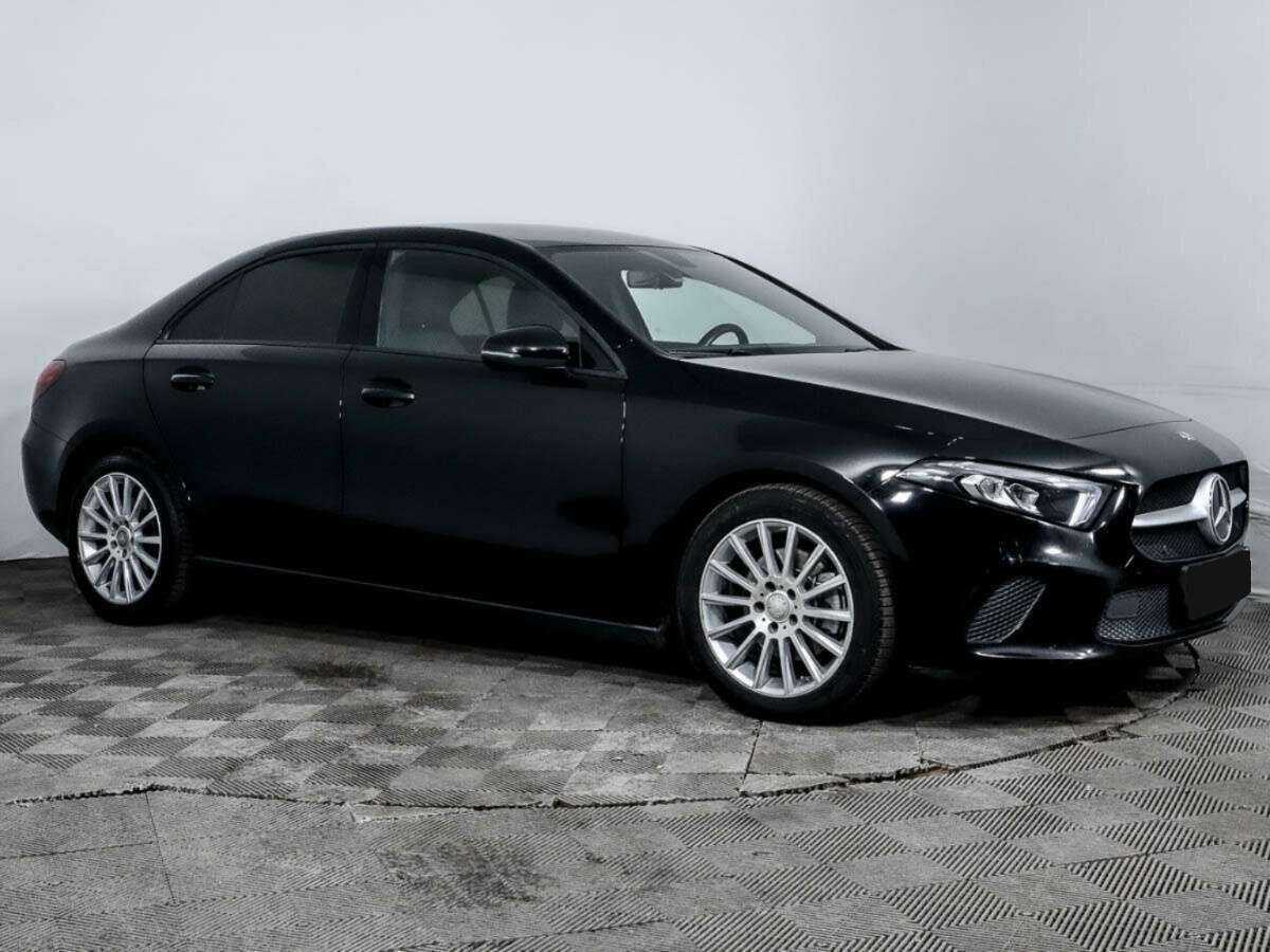 Mercedes-Benz A-Класс 200, 2019 - 100 000 км. | Фото №3