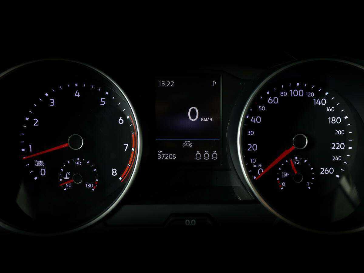 Volkswagen Tiguan, 2020 Фото №9