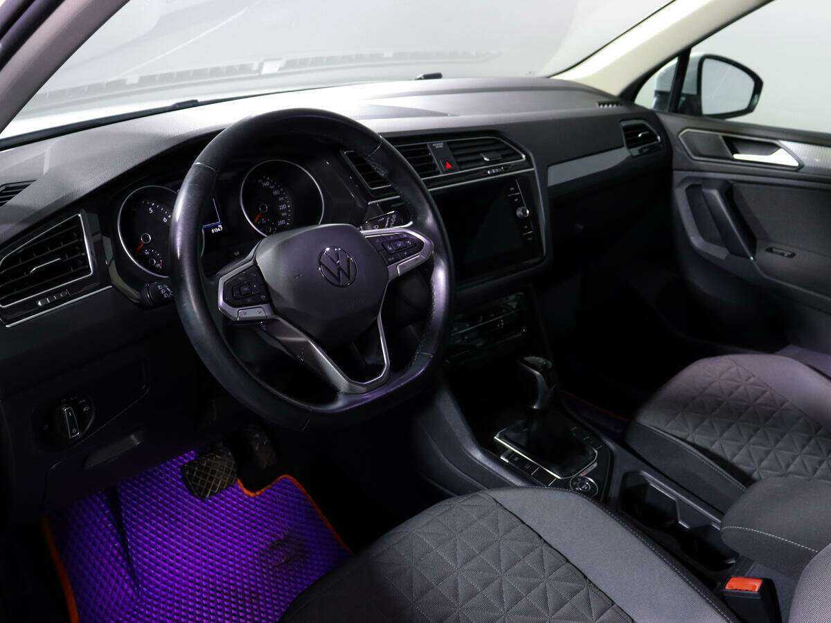 Volkswagen Tiguan, 2020 Фото №14