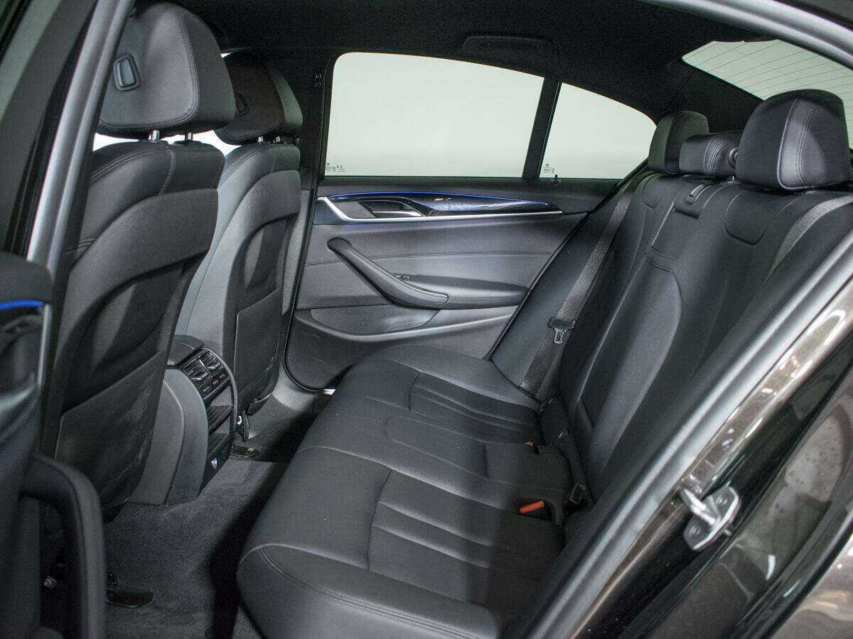 BMW 5 серии 520d xDrive, 2018 - 122 580 км. | Фото №8