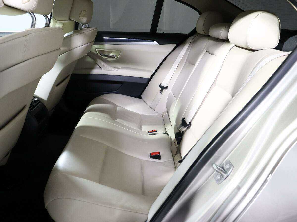 BMW 5 серии 525d xDrive, 2012 Фото №7