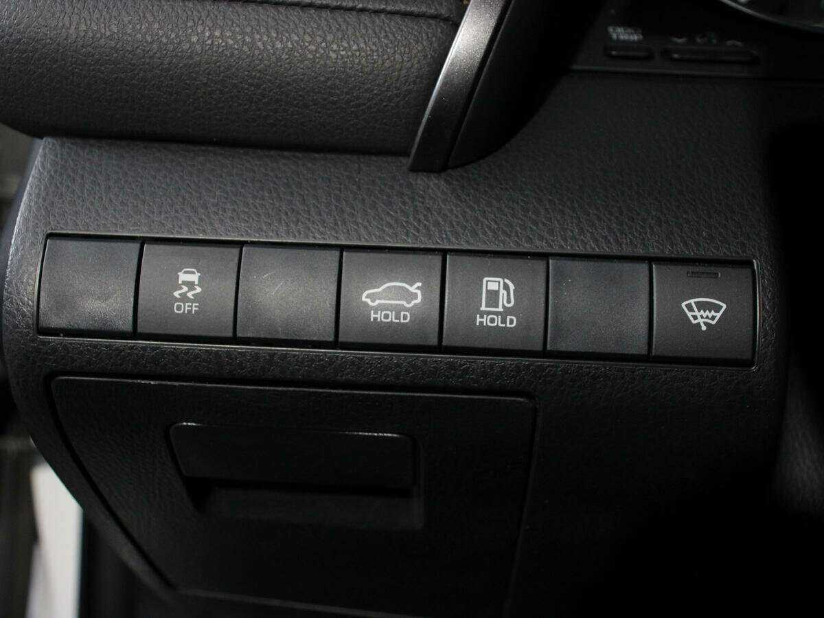 Toyota Camry, 2020 Фото №19