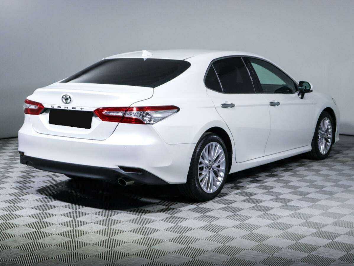 Toyota Camry, 2018 - 121 517 км. | Фото №4