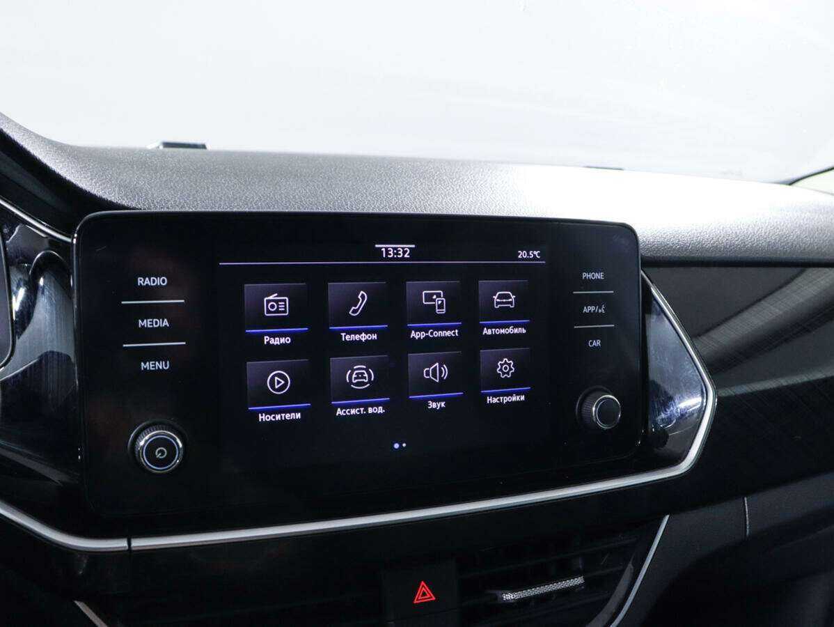 Volkswagen Polo, 2020 Фото №16