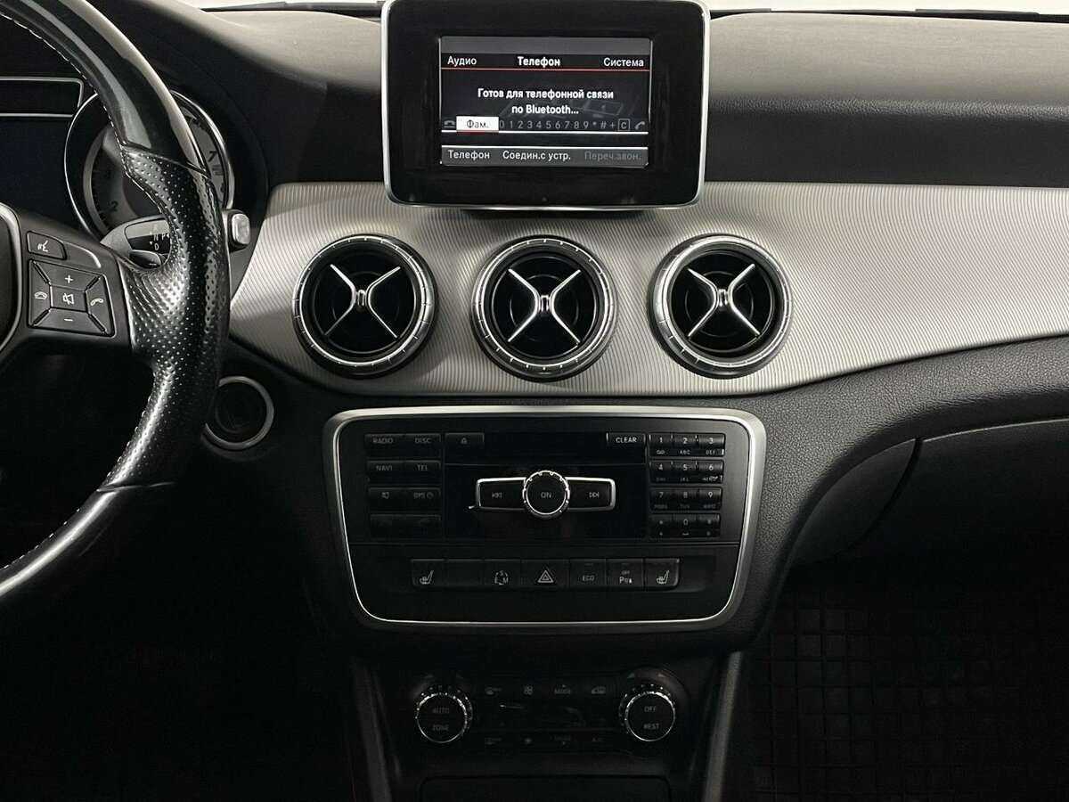 Mercedes-Benz CLA 200, 2014 Фото №12