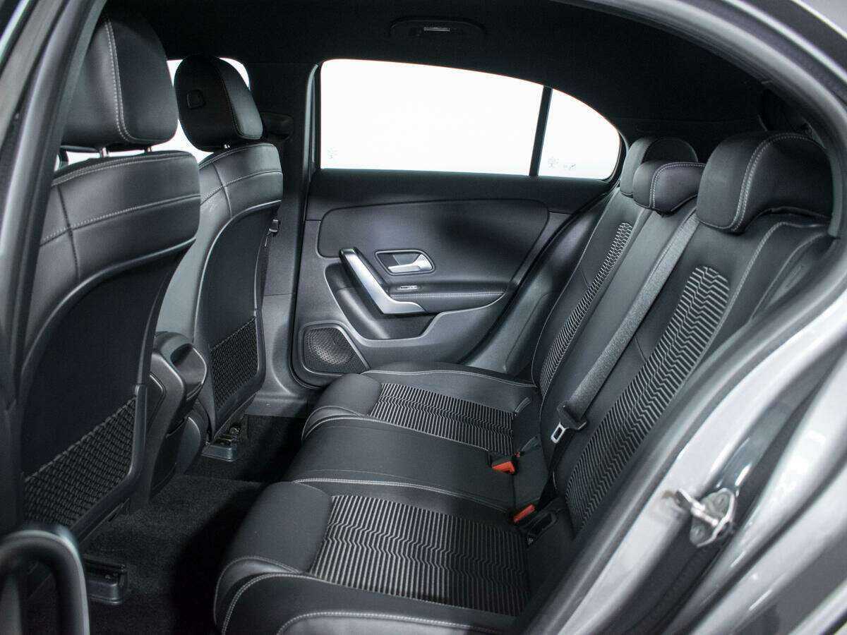Mercedes-Benz A-Класс 200, 2019 Фото №10
