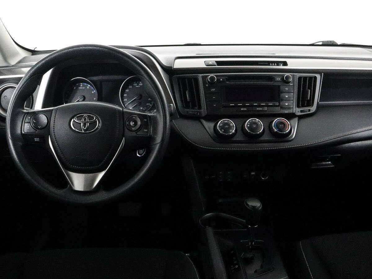 Toyota RAV4, 2017 Фото №10