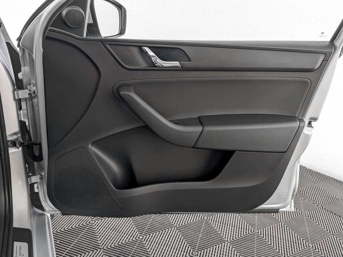 Skoda Rapid, 2016 Фото №19