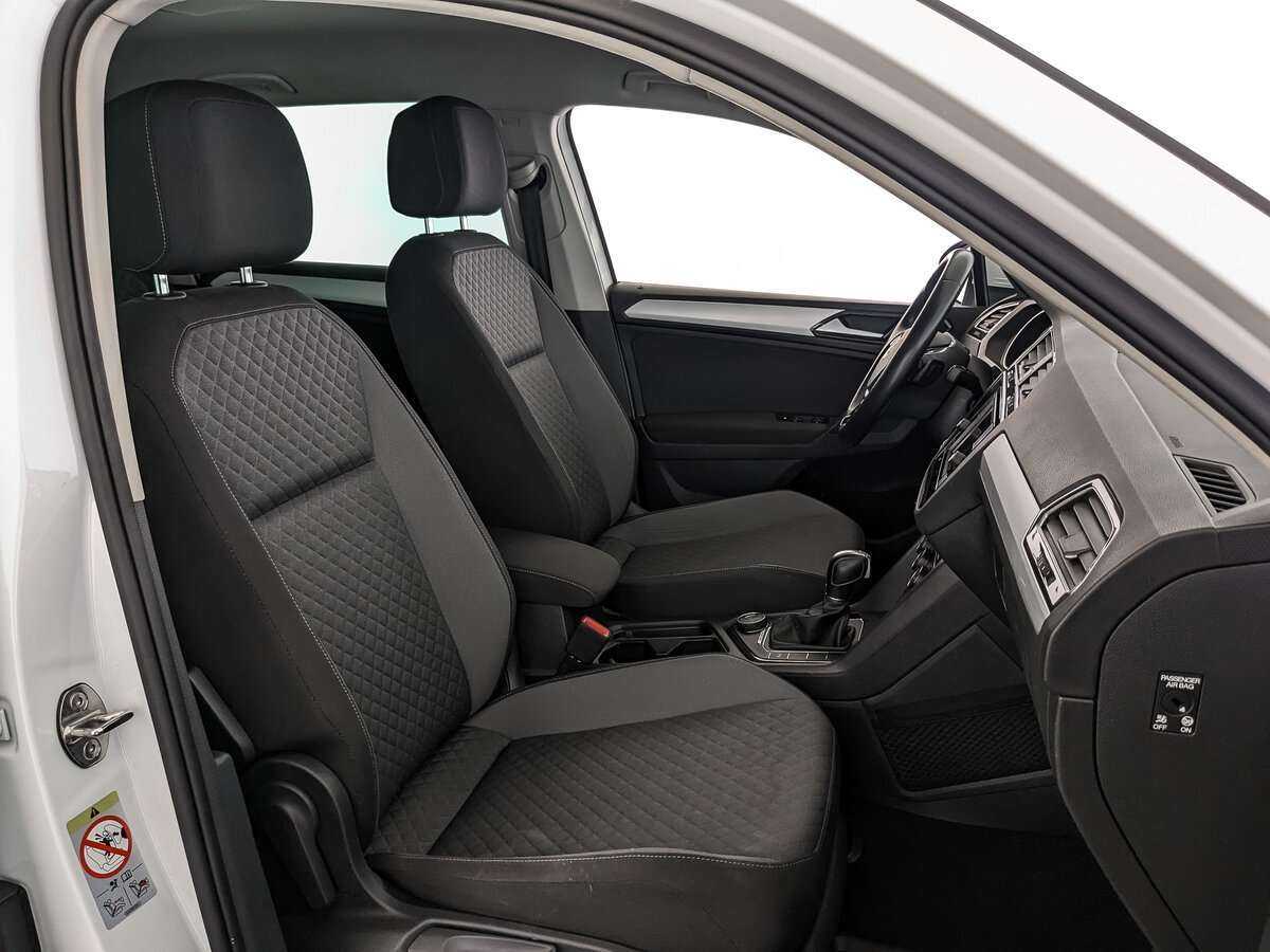 Volkswagen Tiguan, 2018 Фото №20
